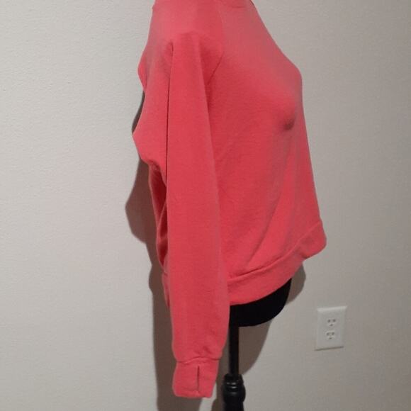 FABLETICS medium back cut sweatshirt - Picture 2 of 4